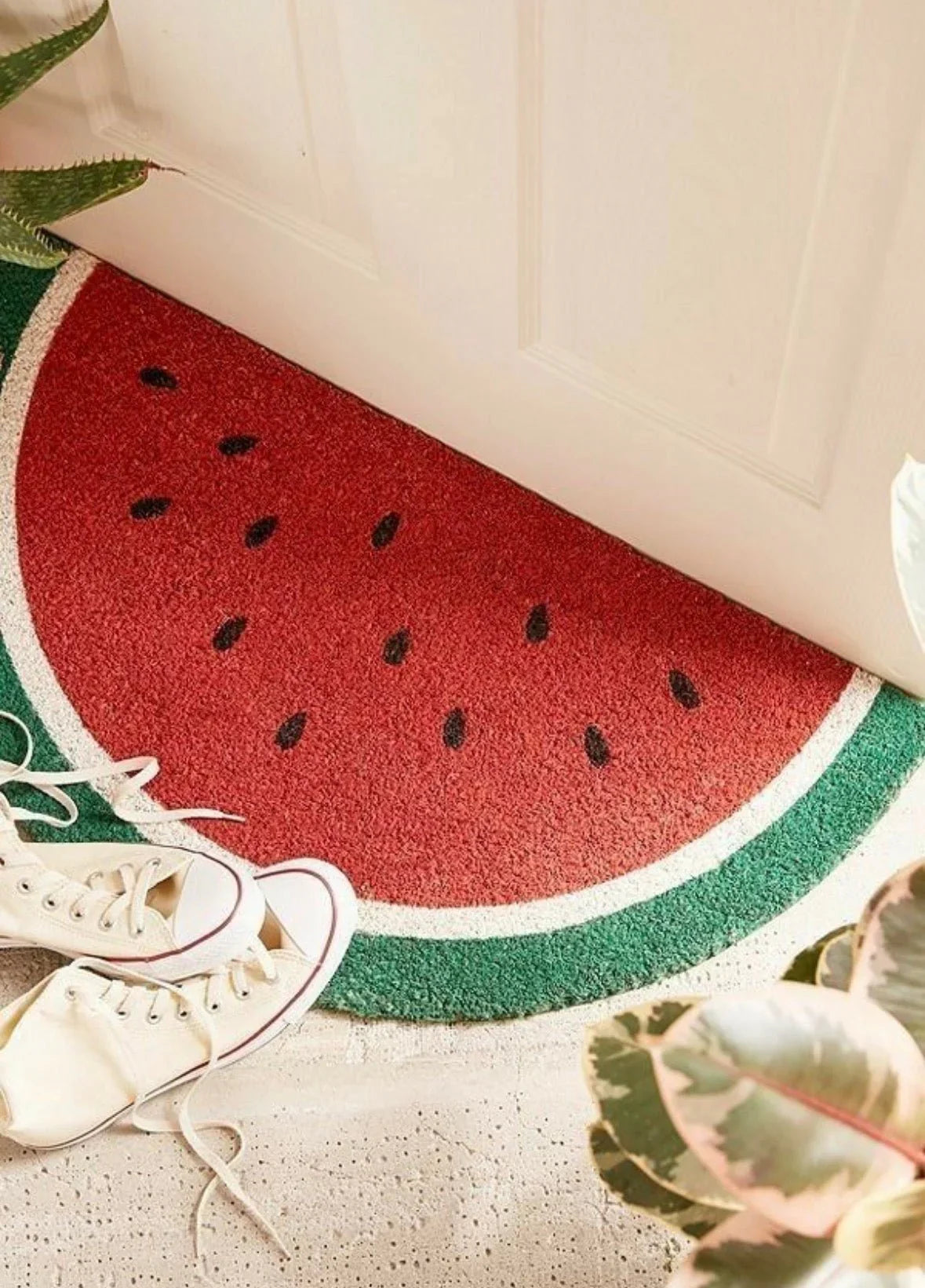 Arts & Craft Class, birthday party activity, date, team building, Custom Rug Tufting Workshop in Honolulu - KraftStories