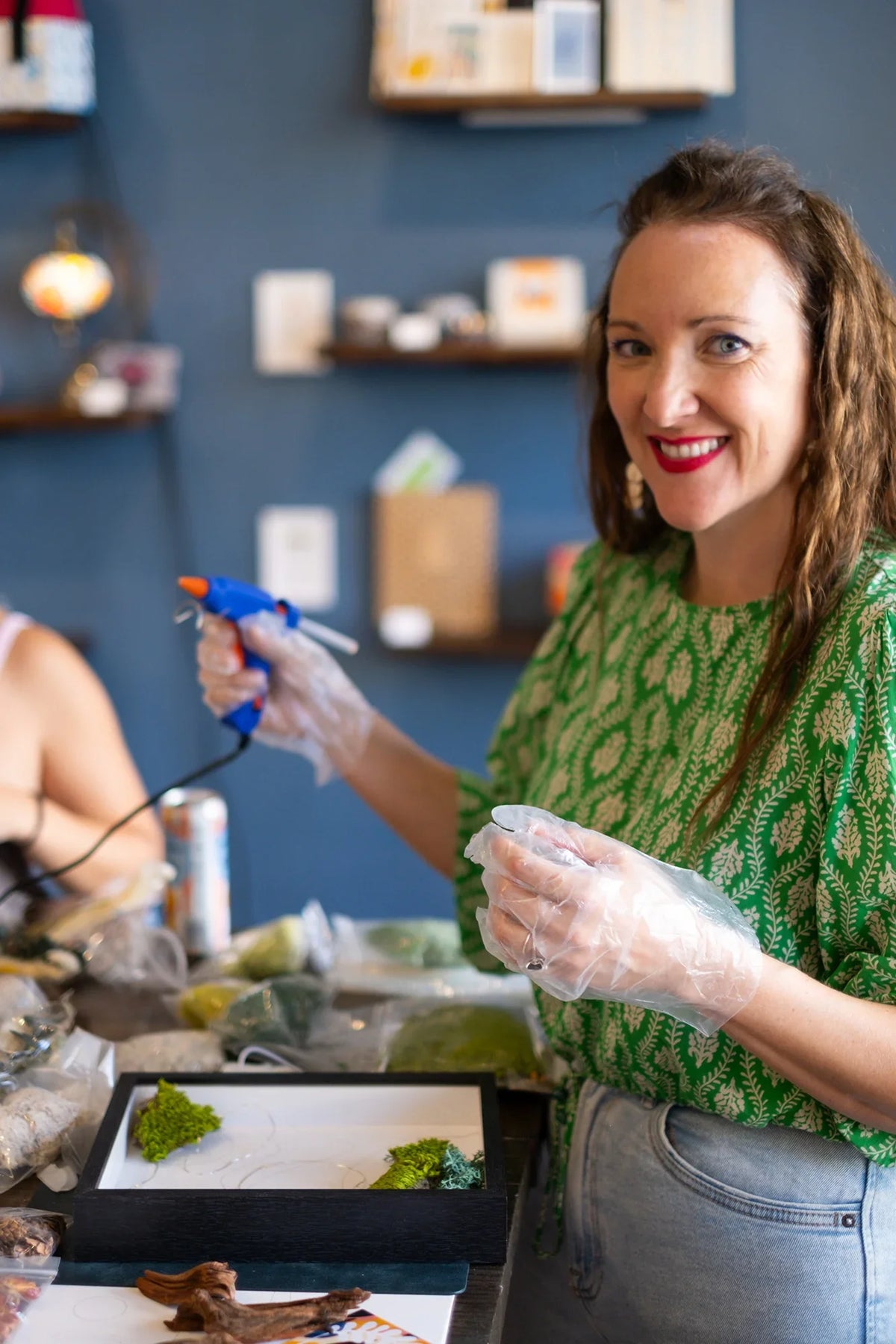 Arts & Craft Class, birthday party activity, private craft, date, Moss Wall Art Workshop in Honolulu - KraftStories