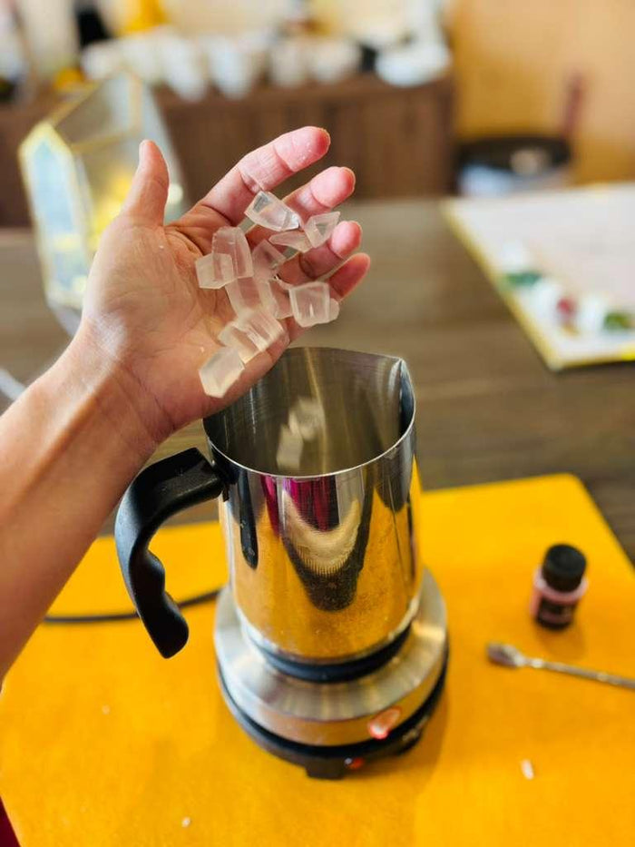 Arts & Craft Class, birthday party activity, date, team building, Handcrafted Soap Making Workshop in Honolulu - KraftStories