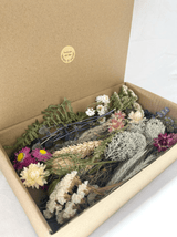 Easy craft class in Irvine, Family Crafts in Irvine, Make a String Art With Lights in Irvine - KraftStories