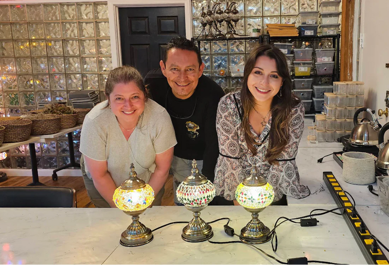 Craft Activities with Light Honolulu