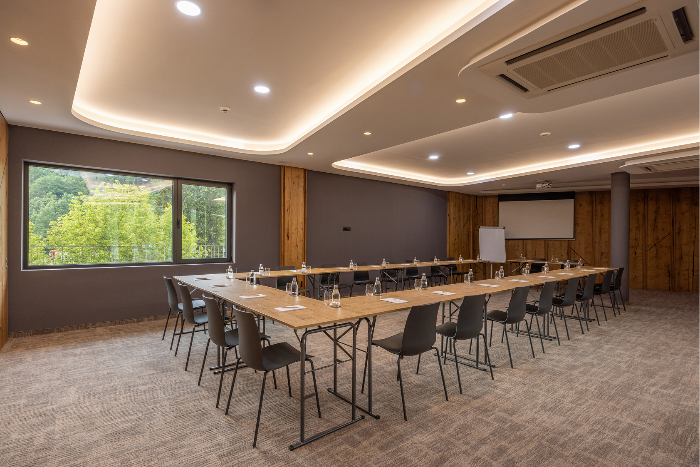 Conferences and Summits png