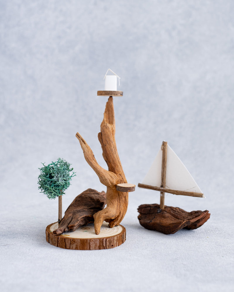 Decorate with Moss & Rock