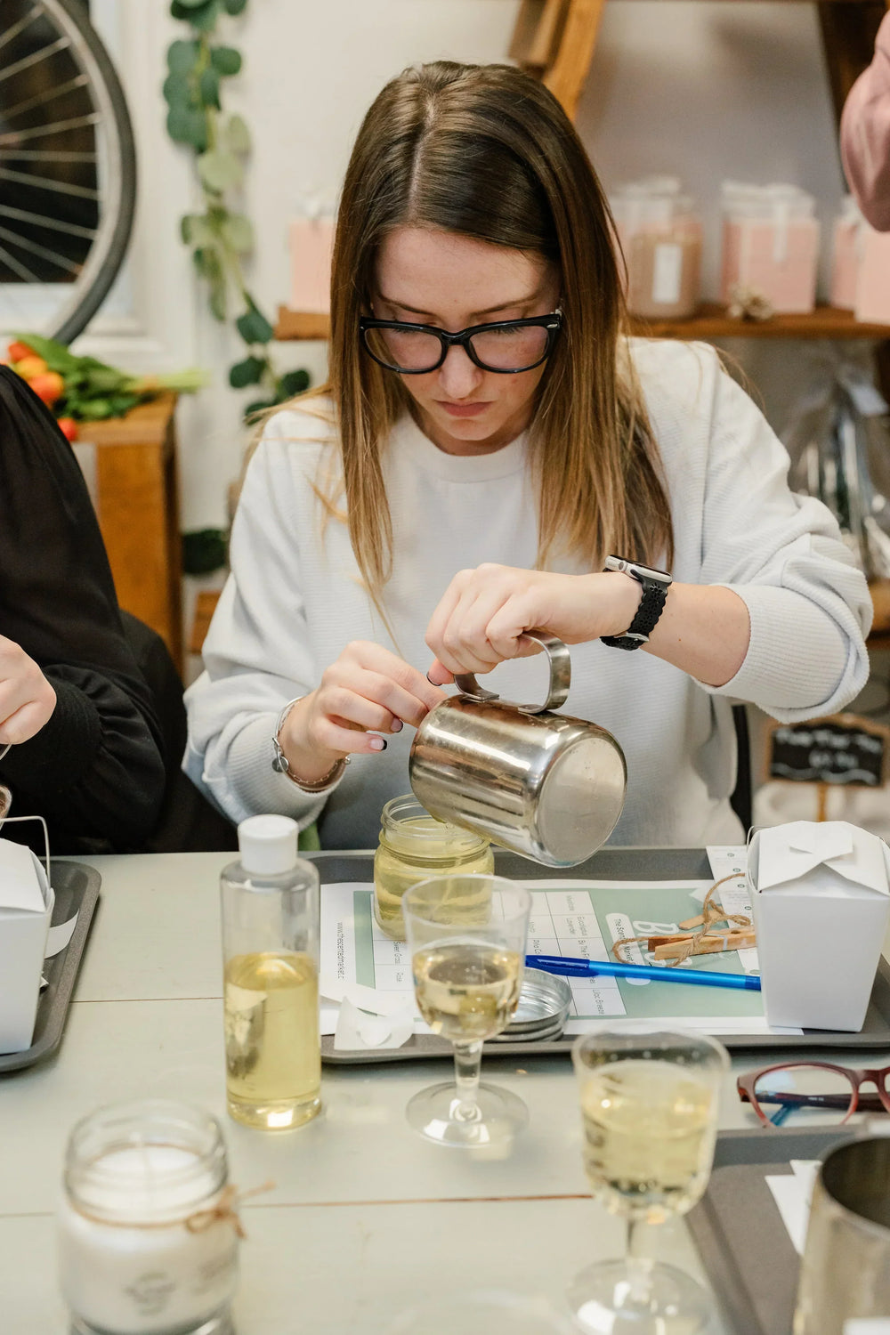 Soy candle making workshop - KraftStories