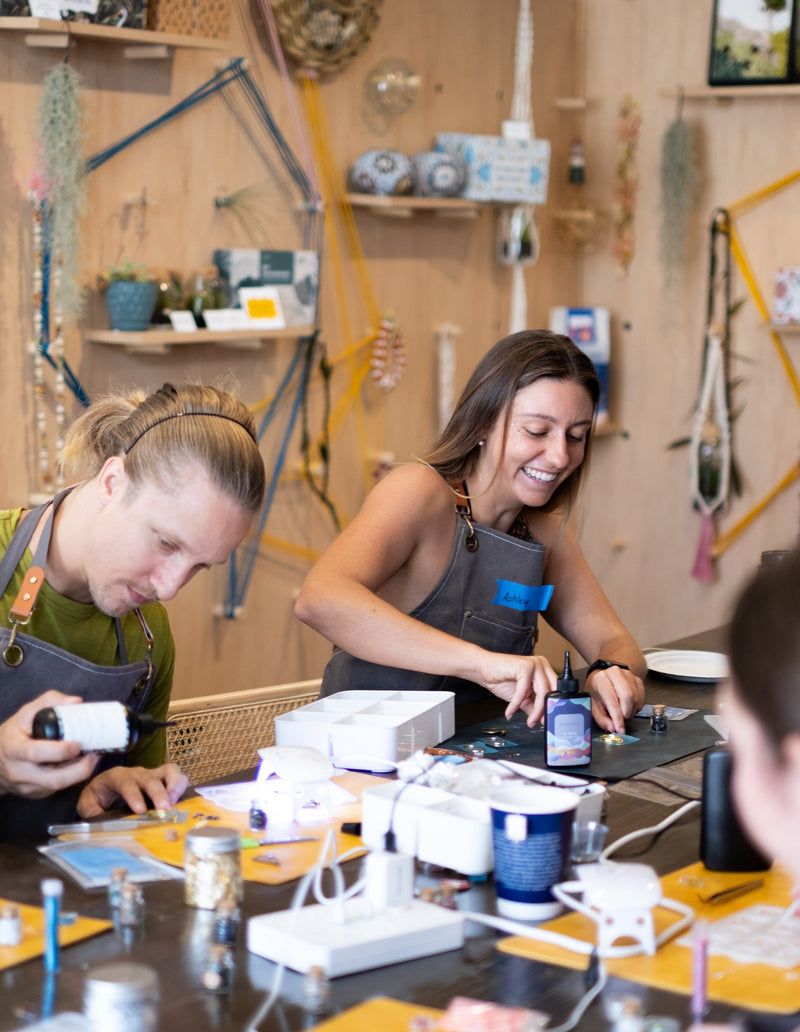Arts & Craft Class, birthday party activity, date, team building, Resin Jewelry Making in Honolulu - KraftStories