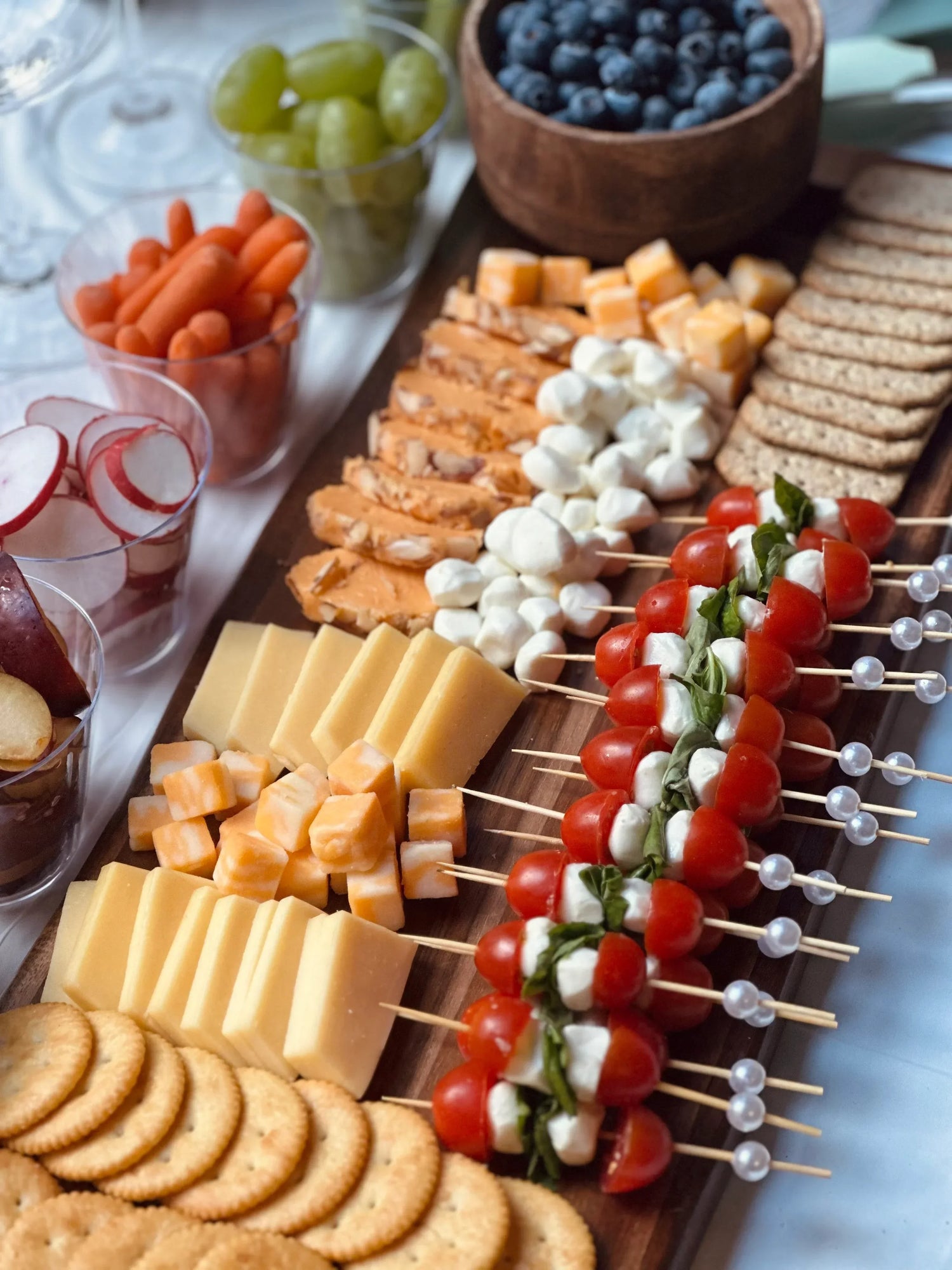 Arts & Craft Class NYC, birthday party activity, fancy date idea, team building nyc, Sip & Make a Terrarium - KraftStories