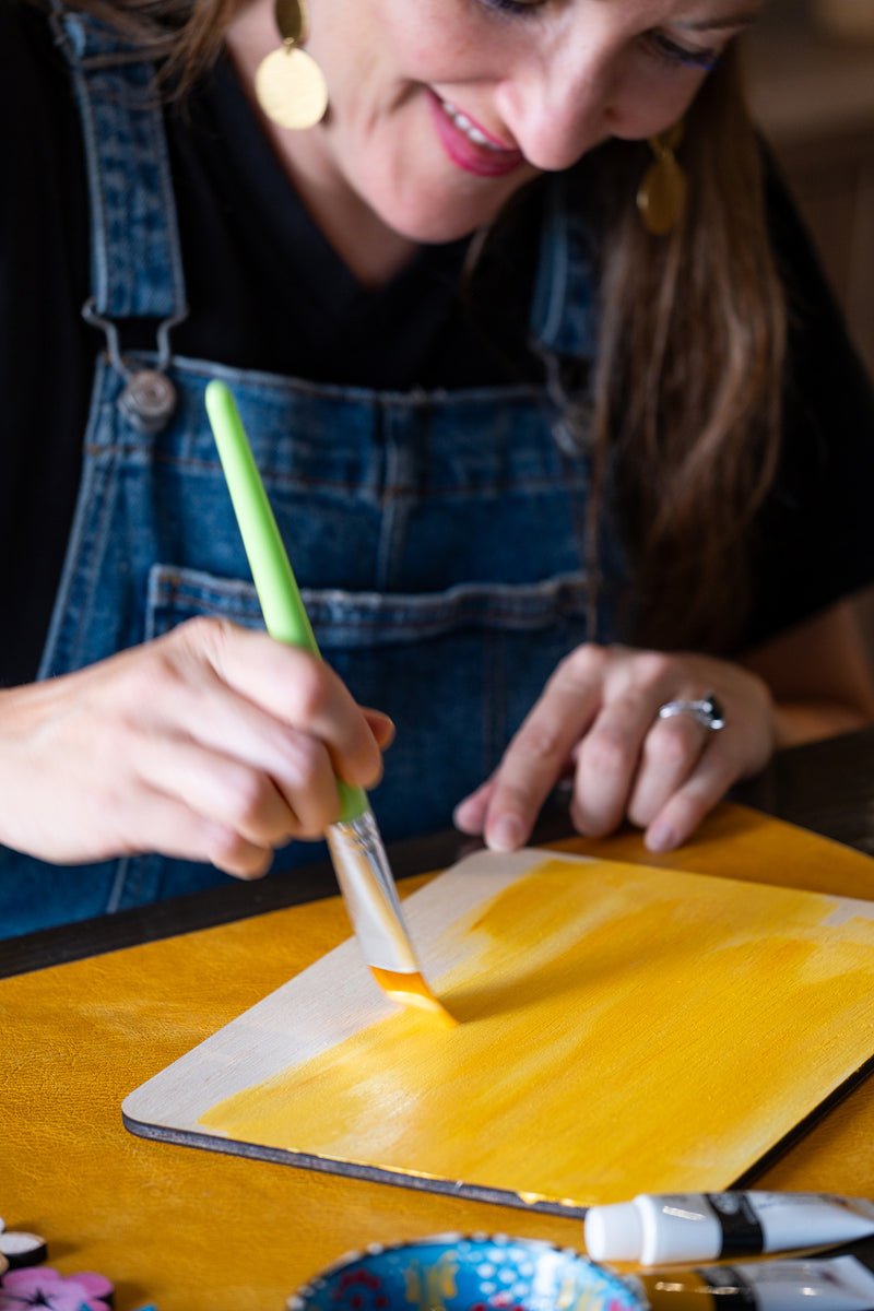 Wooden Lei Making Class in Honolulu