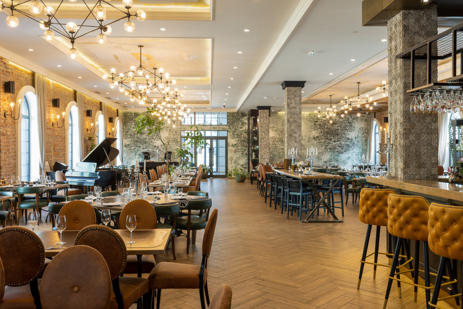 Plan an on-site large team event in the Bay Area
