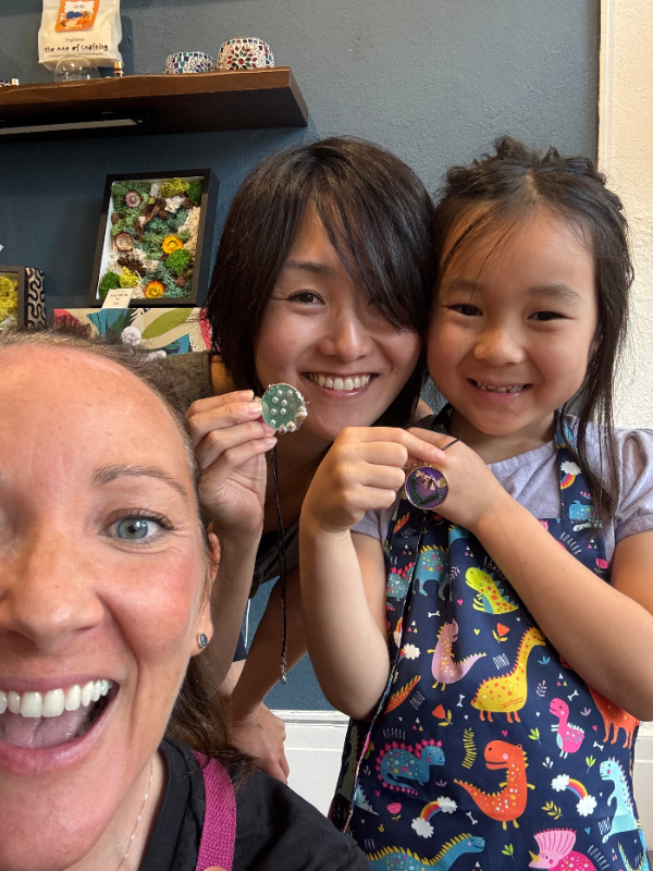 resin jewelry workshop